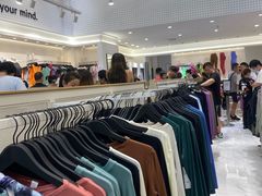 -lululemon(比斯特购物村店)