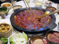 -卤校长老火锅(杨家坪直营店)