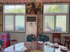 -何适山庄 ·可团建(水长城P2停车场店)