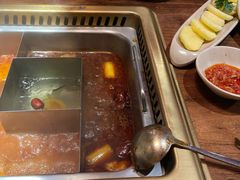 -东巴人鱼豆花火锅(幸福街店)