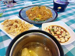 -快乐海鲜酒楼(滇池路店)