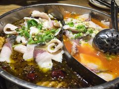 -肖肖酸萝卜鱼火锅(总店)