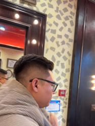 -东方先生国潮男士理发馆