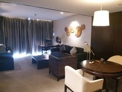 -青岛海尔洲际酒店