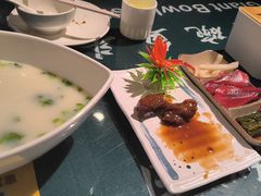 -南京金牛湖巨碗鱼头