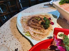 -二荆条·蜀鲜汇城市森林火锅