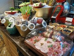 -松山湖凯悦酒店·Café自助餐厅·周末火舞秀表演