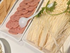 -佰人王串串香火锅(洋珠巷店)