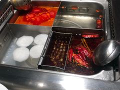 -海底捞火锅鲜切牛肉主题店(长寿路店)