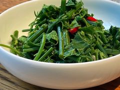 木姜子拌丝瓜尖-一坐一忘云南菜(三里屯店)