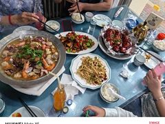 -龙香居海鲜浑锅家常菜·特色驴肉