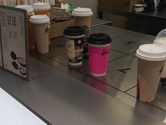 -喜茶(滨江宏岸店)