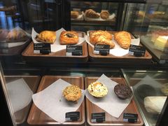 -星巴克(哈尔滨新一百店)