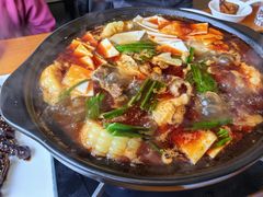 -莲餐厅·湖北菜·潜江小龙虾店(愚园路店)