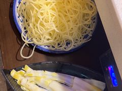 -老房老舍重庆火锅(假日城市店)