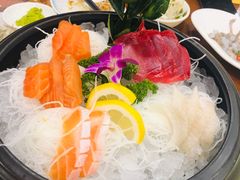 -青瓦餐厅·生鱼片·韩园烤肉(西塔店)