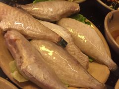 -茅草房·河畔园林火锅