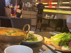 -大头虾越式风味餐厅(光明广场店)