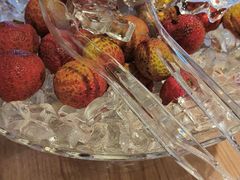 -涨巢·潮玩水疗局