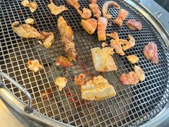 -小辣椒汤锅烧烤(温泉南街店)