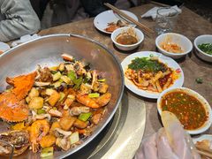 -七欣天香辣蟹火锅(上海银亿滨江店)