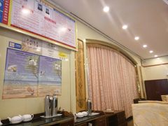 -东郊椰林平价海鲜舫(大东海店)