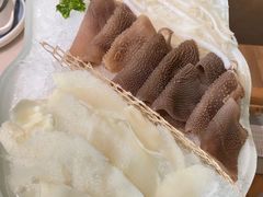 -左庭右院鲜牛肉火锅(七宝领展广场店)