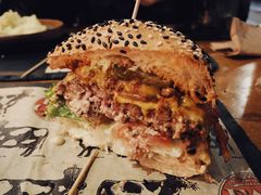 -FAT COW(虹梅路店)