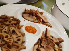 -月圆霖特色农家乐