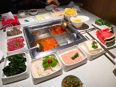 -海底捞火锅鲜切牛肉主题店(长寿路店)