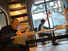 -光海书局(南京东路第一百货店)