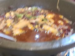 -都江堰石锅鱼