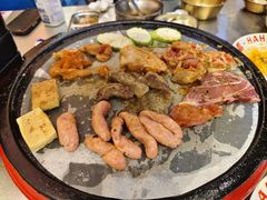 -哈哈碳都·牛肋条无限自助烤肉(宝龙店)