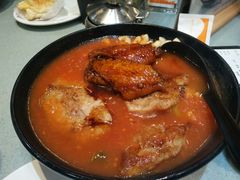 番茄浓汤鸡翅猪扒通粉-华嫂冰室(尖沙咀店)