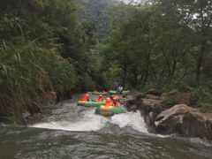 -雅鲁激流探险漂流