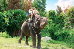 -戛纳印象摄影(潮拍定制馆)