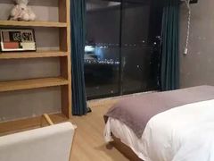 -闲隅江景艺术酒店(解放碑洪崖洞总店)