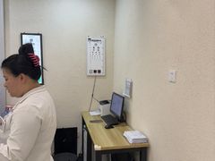 -北京华德眼科医院