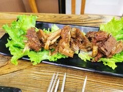 特色炭烤龙骨-炉内瓦·瓦片烧烤(明日星城店)