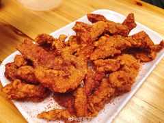 -爆炸头阿姨小四川正宗川味小吃(无任何分店)