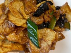 过油肉土豆片-十二毡房蒙餐·蒙古包