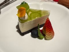 -Mogul Eatery·大亨餐酒馆