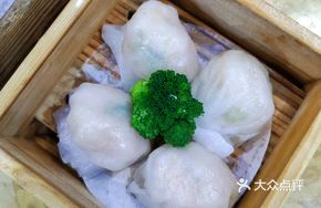 Yilian Shrimp Dumplings