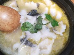 能喝汤的酸菜鱼-九锅一堂酸菜鱼(新南凯德直营店)