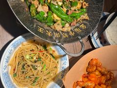 -费大厨辣椒炒肉(黄兴中心广场店)