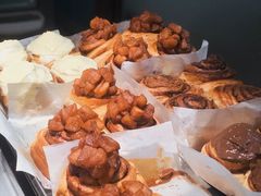 乳酪奶油肉桂卷-CHOCMONS巧克怪兽(屏风街店)