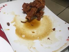 -吴记酱骨炖菜馆(西大直街店)