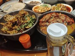 -川流不息·地道川菜·小龙虾(新松江路店)