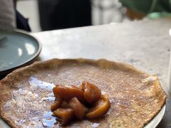 慢炖盐焦糖苹果可丽饼-RAC BAR(安福路店)