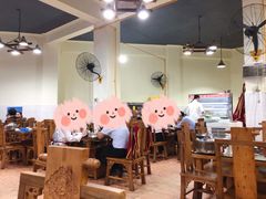 大堂-佘记全家福芋儿鸡(向阳街总店)